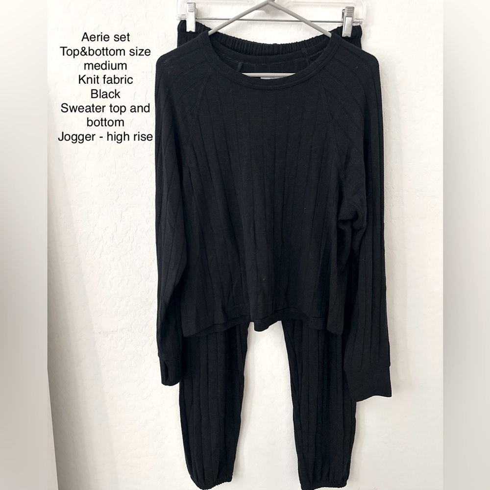 Aerie set, black, size medium